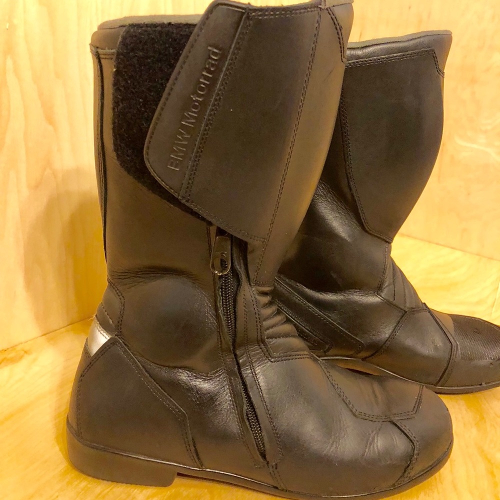 BMW motorcycle 12” boots